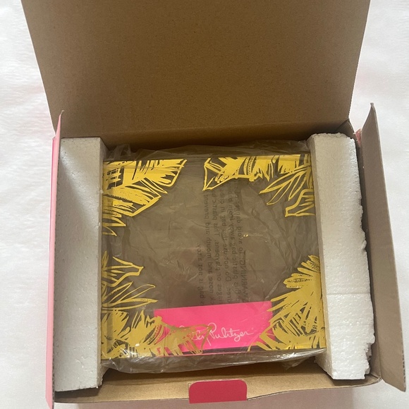 NEW Lilly Pulitzer Gold Printed Palm Leaves Picture Frame Home Decor Picture - Picture 7 of 8